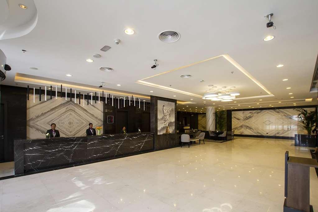 Time Onyx Hotel Apartments ドバイ インテリア 写真