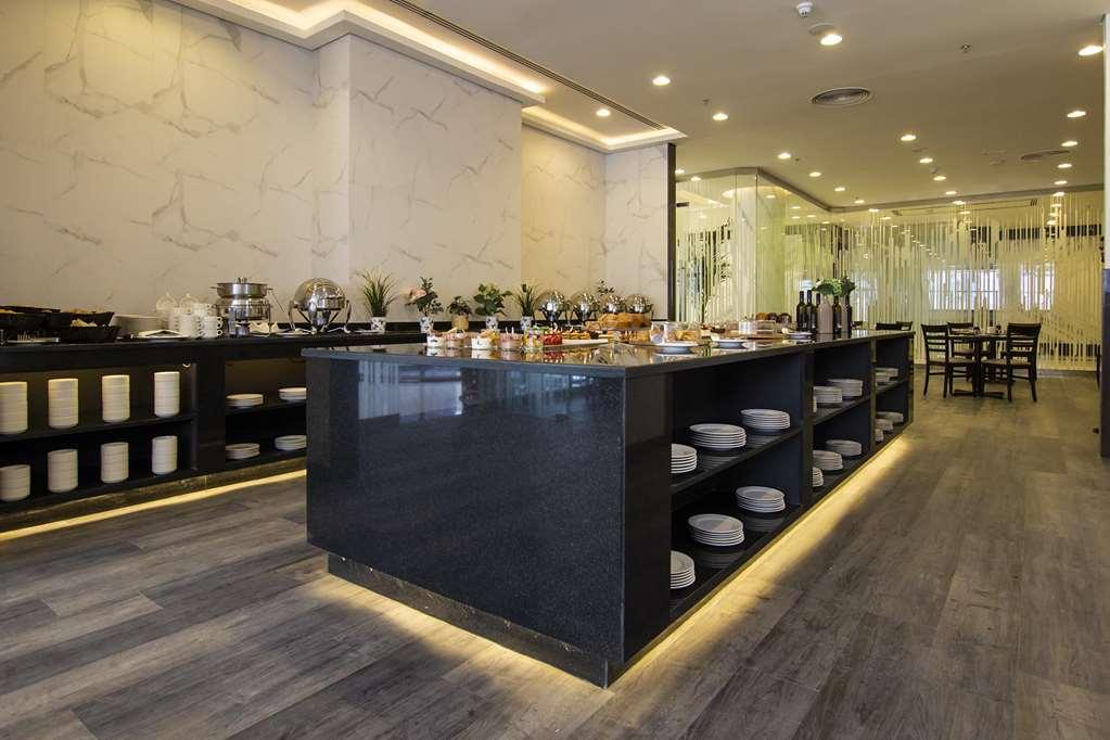 Time Onyx Hotel Apartments ドバイ レストラン 写真